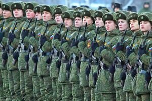 Россия призовет весной в свою армию около 2,5 тысячи крымчан: подробности
