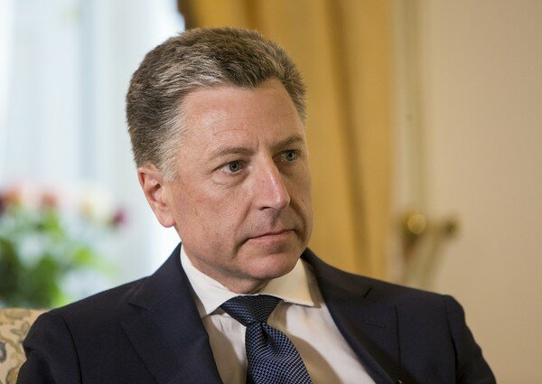 Волкер заявил о шатком положении Украины и дал Зеленскому пару советов