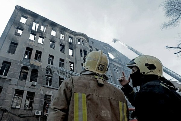 Смертоносный дом, горящий колледж и неуправляемый вертолет: какие трагедии всколыхнули украинцев в уходящем году