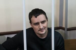 "Сухожилия отсутствуют, в руке восемь осколков": адвокат сообщил подробности операции украинскому моряку Сороке