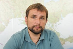 "Как спортсмен с поломанными ногами": Вятрович объяснил, почему украинский не готов конкурировать с русским