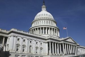 Конгресс США не смог обойти вето Трампа на решение Сената по режиму ЧП