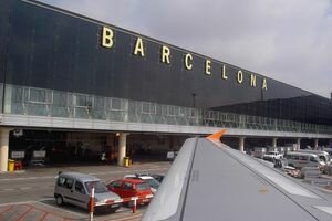Один из самых загруженных аэропортов Барселоны сменил Kiev на Kyiv