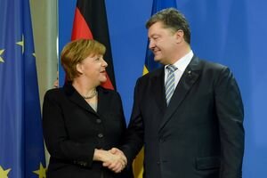 Канцлер Германии пригласила Петра Порошенко на переговоры в Берлин