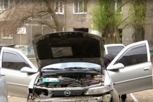 В Днепре грабители на Opel протаранили несколько авто и сбили полицейского