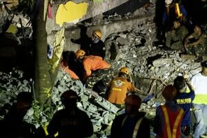 На Филиппинах землетрясение разрушило международный аэропорт: фото, видео