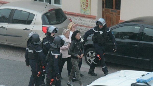 Французские правоохранители освободили всех заложников и выяснили личность захватчика (видео)