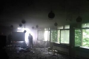 В Александрии молния попала в окно детского сада
