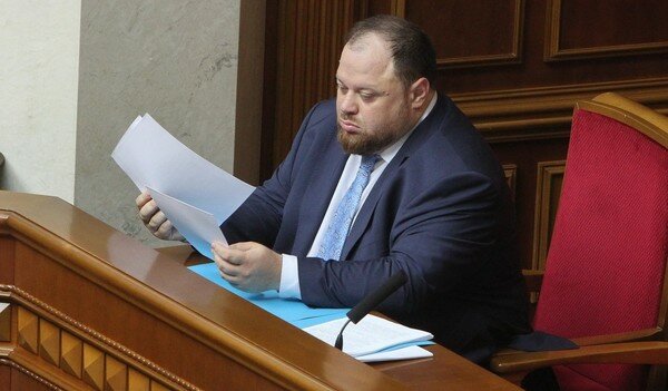 Стефанчук уточнил, какие законы не собирается подписывать Зеленский