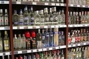 В Украине в следующем году существенно подорожают алкоголь и сигареты
