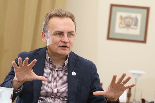 "Я в это верю": Садовой заявил, что планирует объединиться с Вакарчуком в парламенте