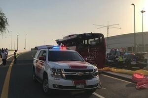 В Дубае разбился туристический автобус, погибли 15 человек