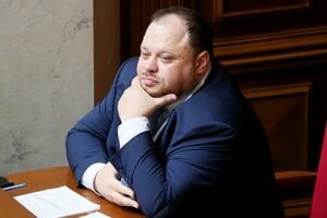 Получили отписку: Стефанчук запросил у Рады документы о распаде коалиции