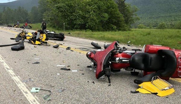 В США пикап врезался в колону мотоциклистов: погибло семеро байкеров