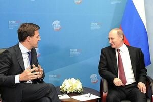 Премьер Нидерландов пообщался с Путиным о трагедии МН17: подробности