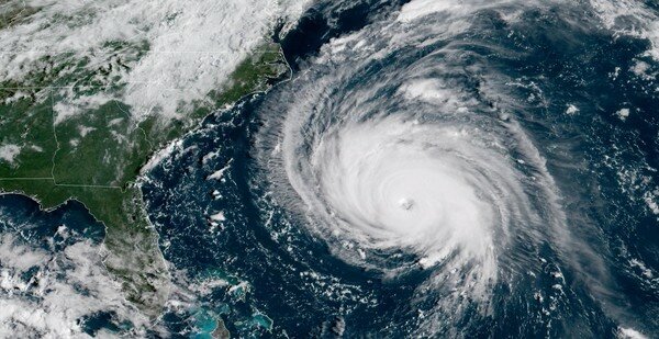 Мощный ураган приблизился к США: NASA, SpaceX и другие пытаются защитить космодромы от стихии