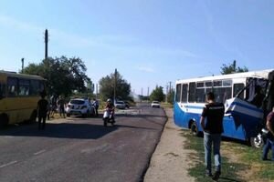 Рейсовый автобус врезался в маршрутку с людьми под Одессой