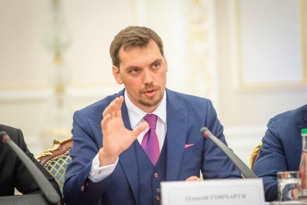 "Никаких переговоров": Гончарук развеял слухи вокруг ситуации с Коломойским и ПриватБанком