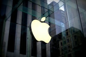 Apple нашла ошибку в новой операционной системе, которая позволяет украсть персональные данные 