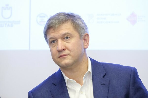 СМИ узнали решение Зеленского по отставке Данилюка
