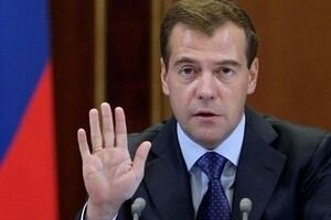 Медведев о санкциях против России: Очевидно, что все это - надолго
