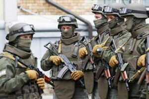 Харьковский спецназ задержал учредителей магазина наркотиков