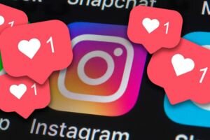 Instagram начал скрывать лайки во всем мире 