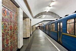 Полицейские рассказали, сколько преступлений совершено за год в киевском метро