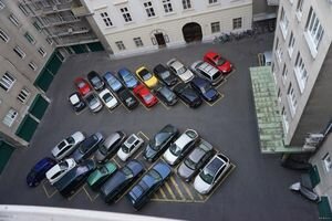 Киевские власти анонсировали повышение штрафов и тарифов за парковку в центре города