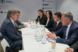 Рынок земли и ж/д перевозки: Зеленский провел первую встречу с инвестором в Давосе