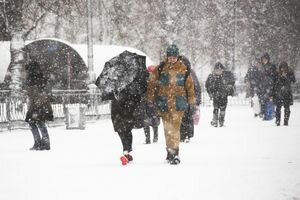 Украинцев предупредили о сильных снегопадах в середине рабочей недели