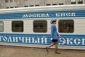 Смертельный коронавирус: гражданку Китая сняли с поезда Киев - Москва из-за высокой температуры
