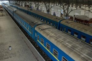 В Укрзализныце запустят 22 дополнительных поезда к 8 марта: список маршрутов