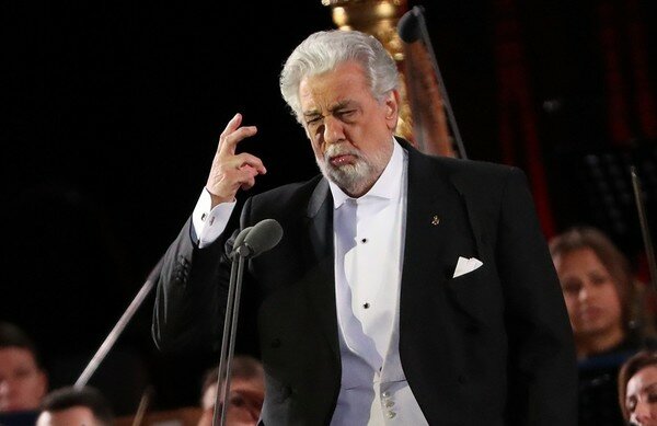 Всемирно известный оперный певец заразился коронавирусом