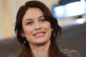 Голливудская актриса украинского происхождения заявила, что вылечилась от COVID-19