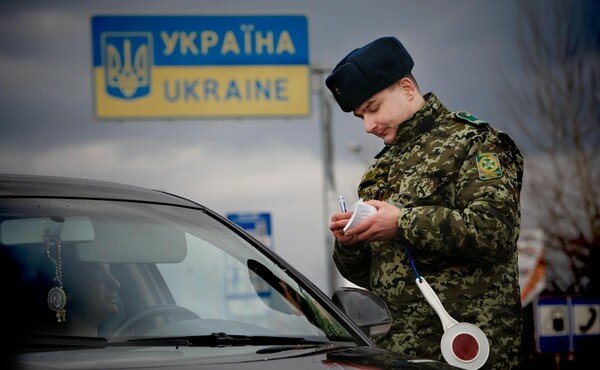 Украина закроет свои границы для пассажиров с 27 марта: подробности