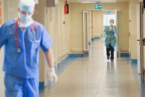 В Херсонской области врачи будут жить в больницах для пациентов с коронавирусом