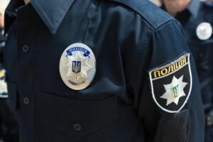Карантин в Украине: полиция выписывает сотни штрафов нарушителям ограничительных мер 
