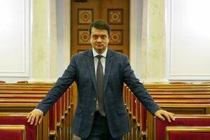 Разумков подписал указ о внеочередном заседании парламента