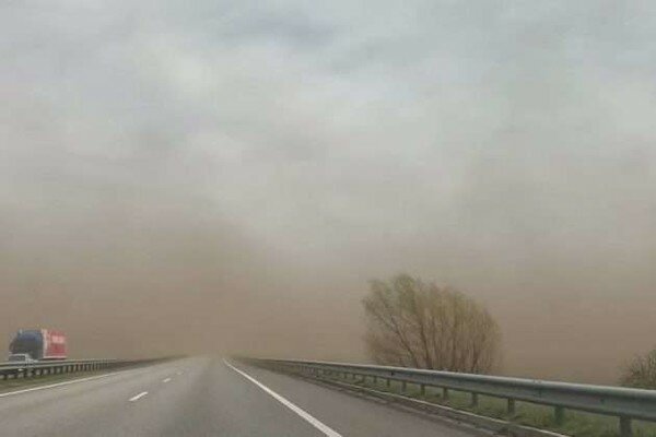 Песчаная буря накрыла Житомирскую область