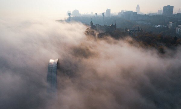 Воздух над Киевом в субботу вновь стал самым грязным в мире из-за пожаров