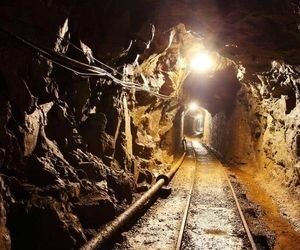 Взрыв на шахте во Львовской области: жизни горняков ничего не угрожает