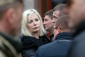 Вдова Вороненкова прокомментировала позитивную реакцию матери на убийство зятя