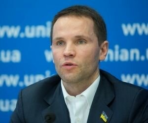Деревянко: Правительство готовит реформу, которая оставит украинцев без пенсий