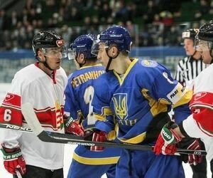 Фиаско украинского хоккея: на домашнем чемпионате мира Украина досрочно вылетела в низший дивизион