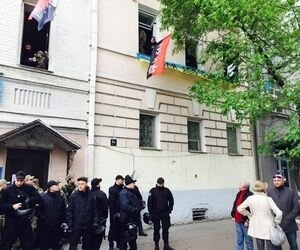 День победы: Правоохранители заблокировали штаб ОУН