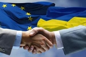 В Евросоюзе заверили, что безвиз облегчит отношения с Украиной