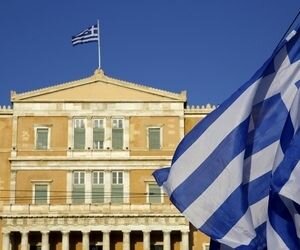 В Греции одобрили новые меры жесткой экономии