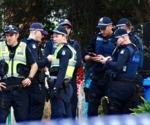 В Мельбурне боевик взял в заложницы местную жительницу и открыл огонь по полицейским
