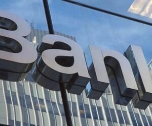 В Украине еще один банк заявил о прекращении деятельности